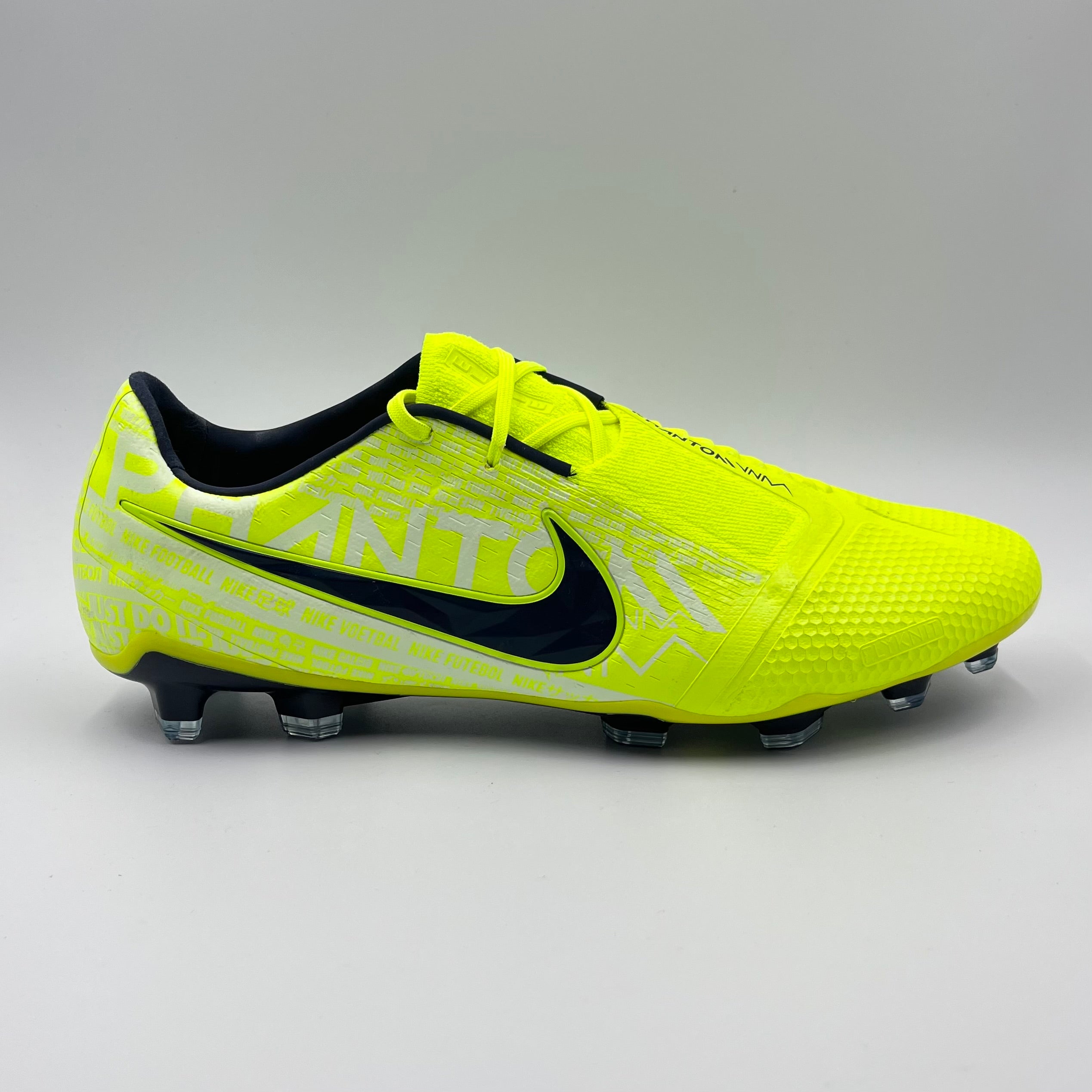 Nike Phantom Venom Elite