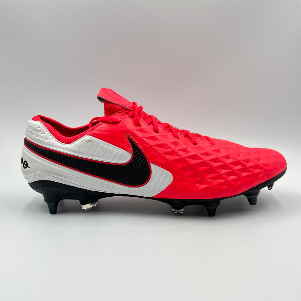 Nike Tiempo Legend 8 Elite