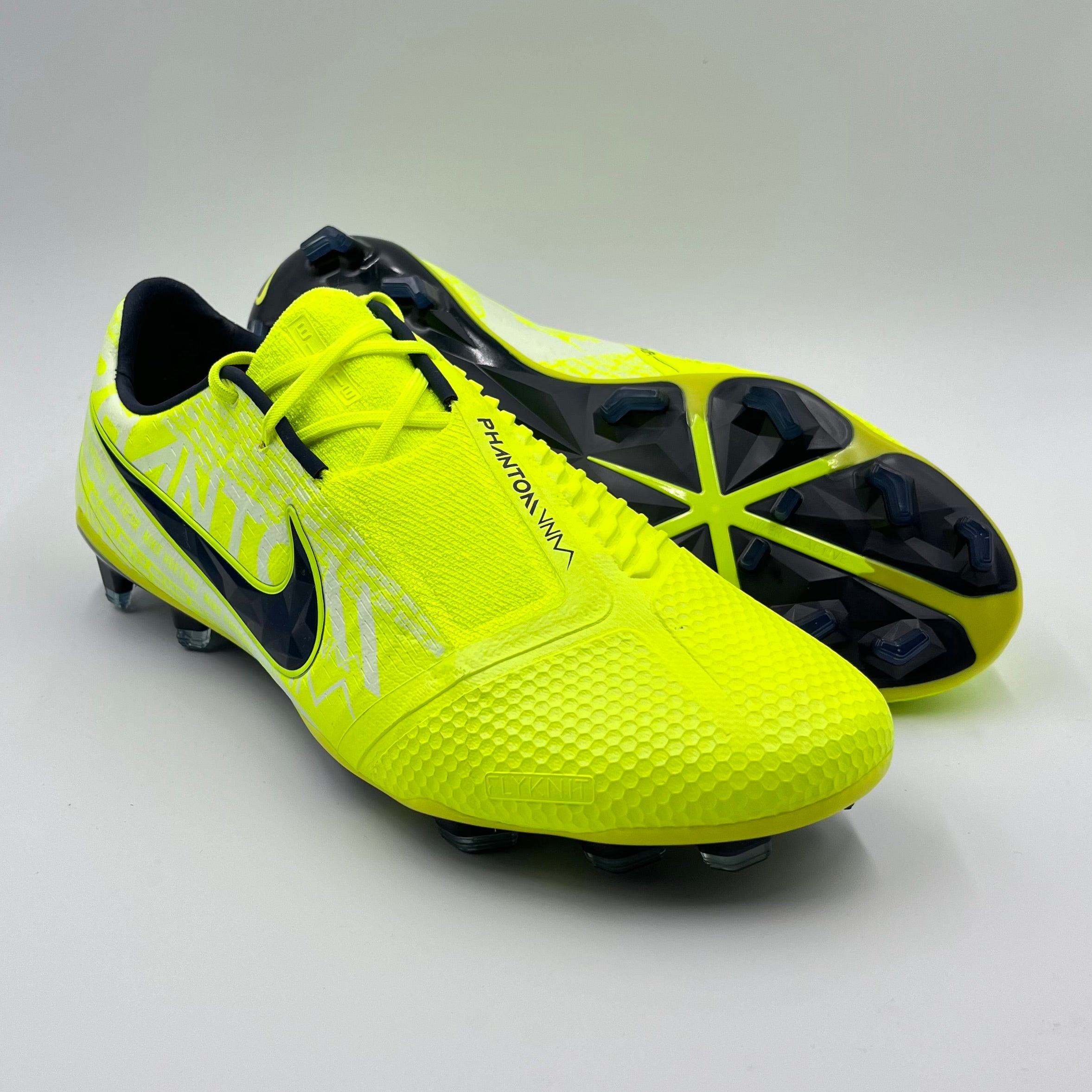Nike Phantom Venom Elite